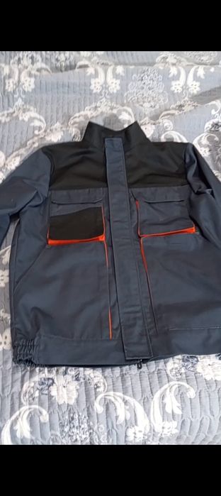 Uniforma Maxsus ish kiymi