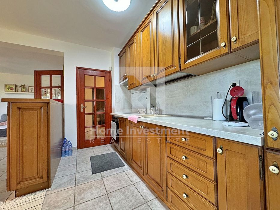 Продава се Тристаен апартамент в к.к. Св.Св. Константин и Елена - 108 кв.м за 1759 €/кв.м - Снимка #1