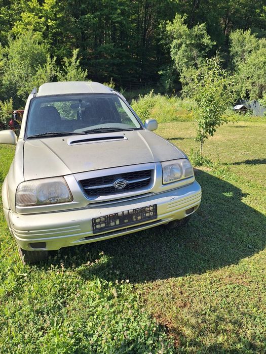 Vând piese suzuki grand  vitara