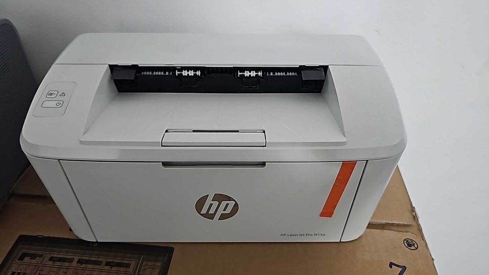 Hp LaserJet Pro 15a Printer Kam ishlagan Kabellari bor
