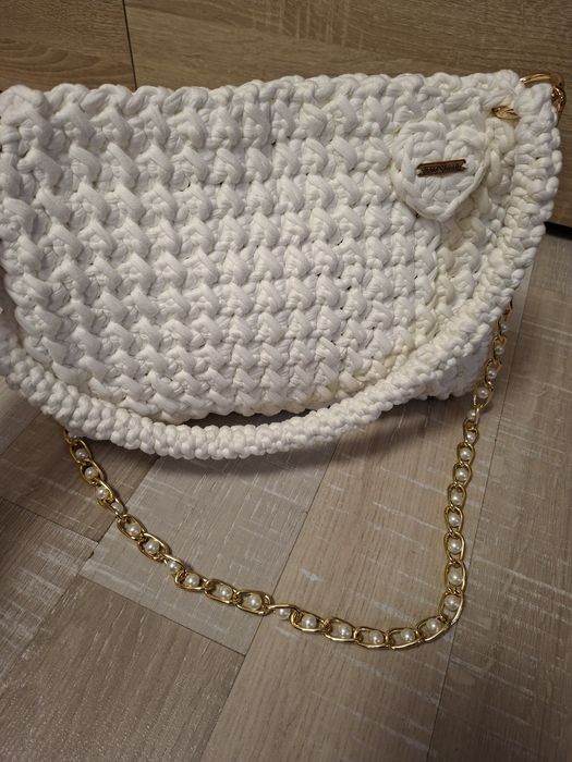Плетени чанти на една кука -памук 80%,вискоза 20%