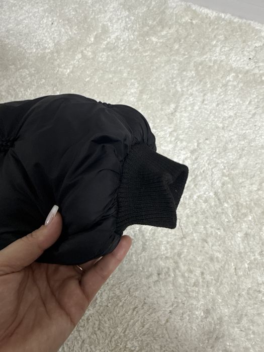 Продам куртку размер С