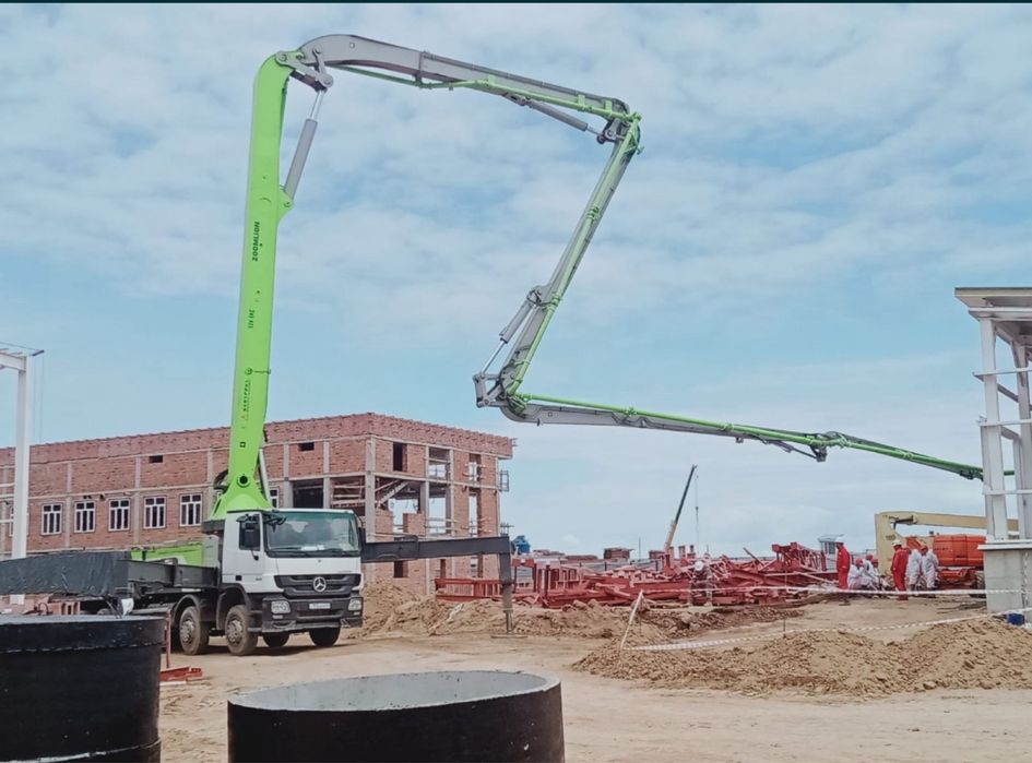 Услуги автобетононасоса