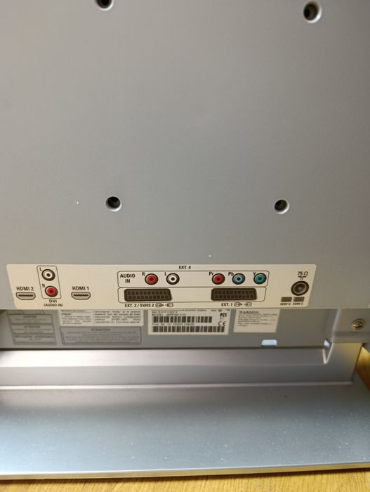 Продавам телевизор Philips