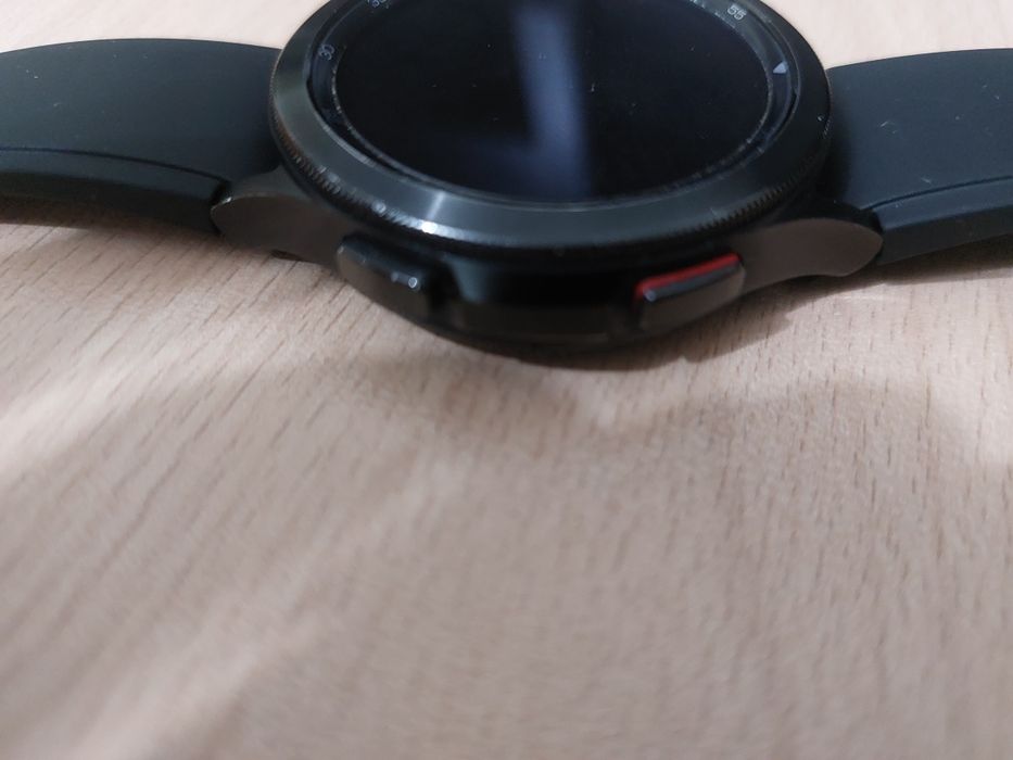Смарт часы Samsung Galaxy Watch 4 Classic