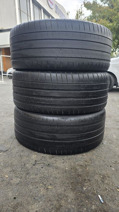 275/40/R22 Michelin pilot sport⁴ suv