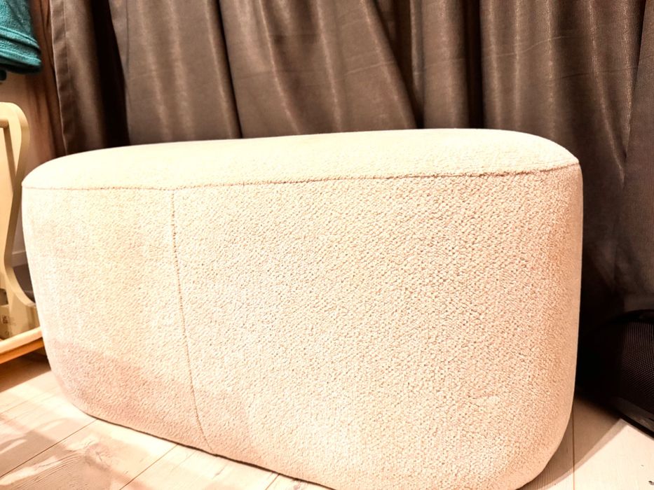 Бяла табуретка от Jysk