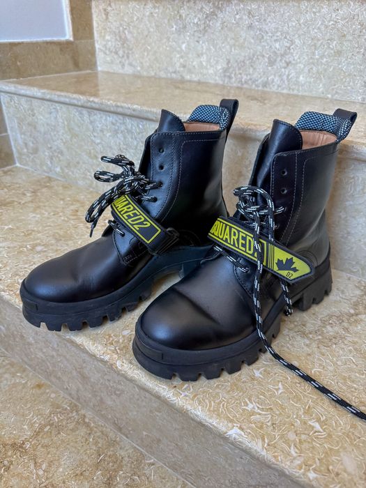 Боти DSQUARED2 черни