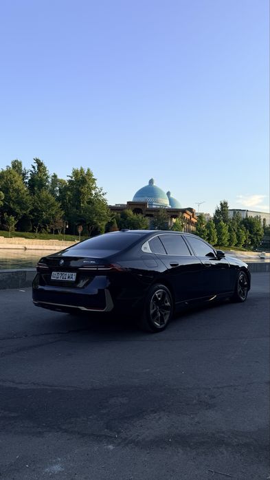 Bmw I5 Edrive35L 2024 full dop