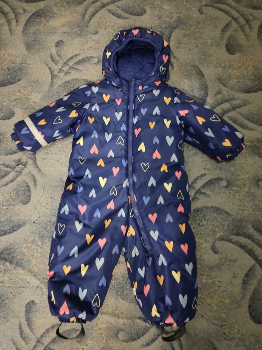 Продам зимний комбинезон 92р