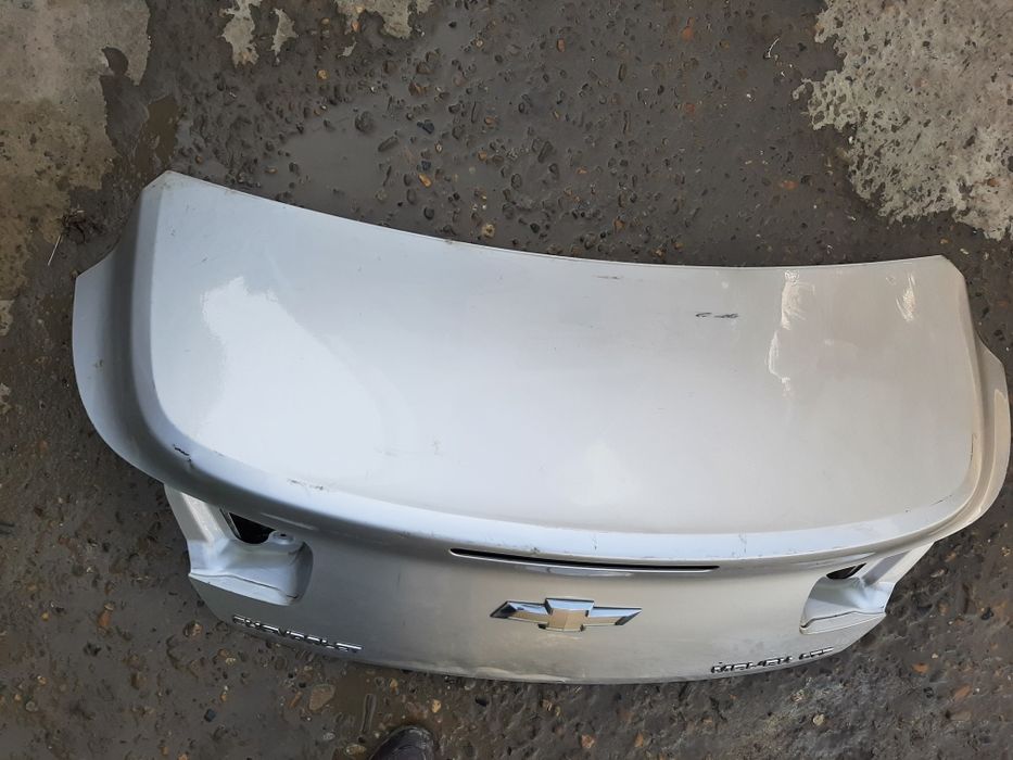 Малибу 1/2 пример багаж крышка