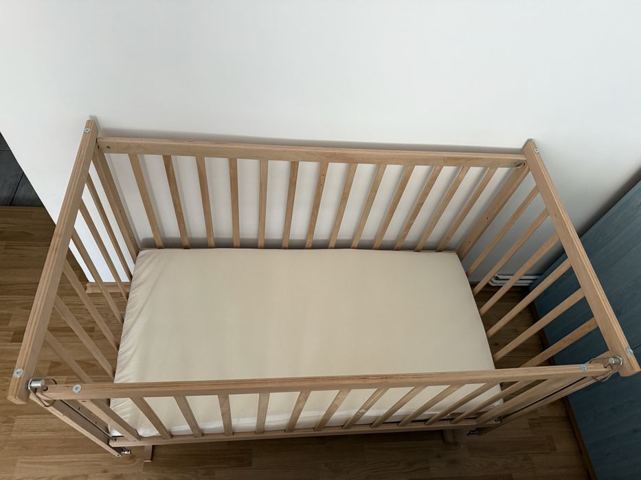 LITTLE ONE Pat bebe, 60x120cm, saltea, așternut și baldachin incluse