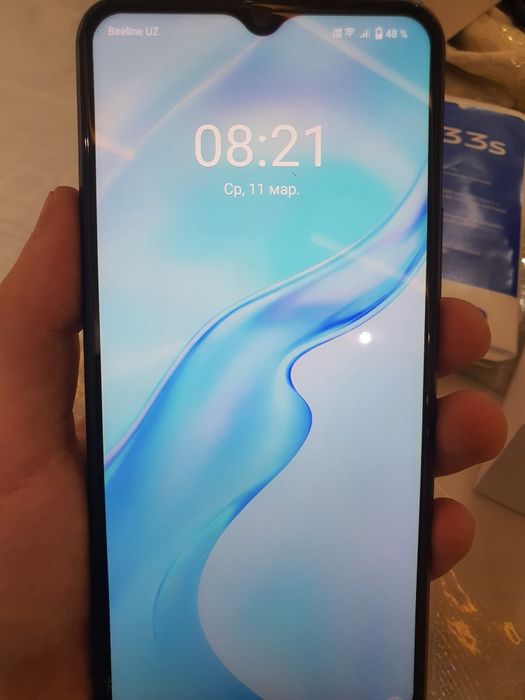 Телефон VIVO Y33S янги