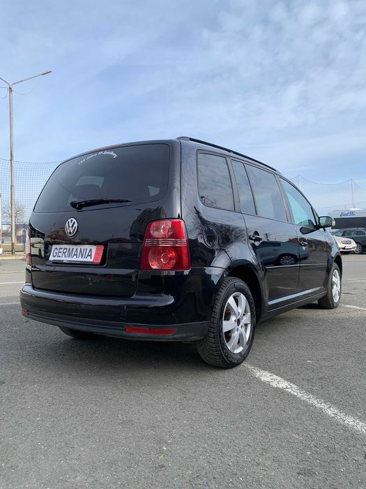 VW Touran de Familie cu 7 Locuri 2009 United Dotat Impecabil 1.9 TDI