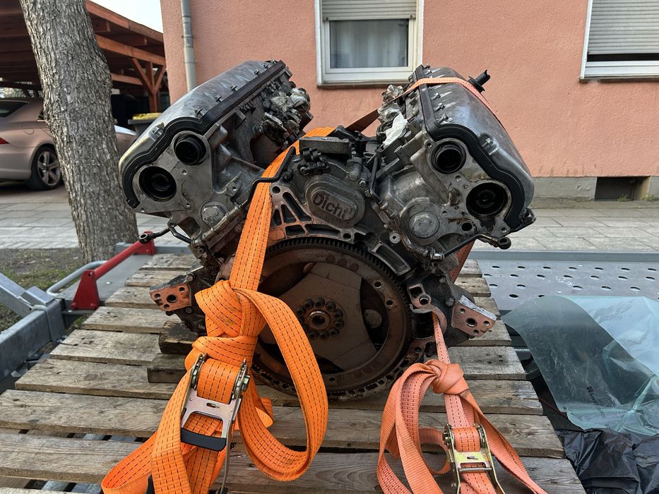 Продавам Двигател 5.0tdi