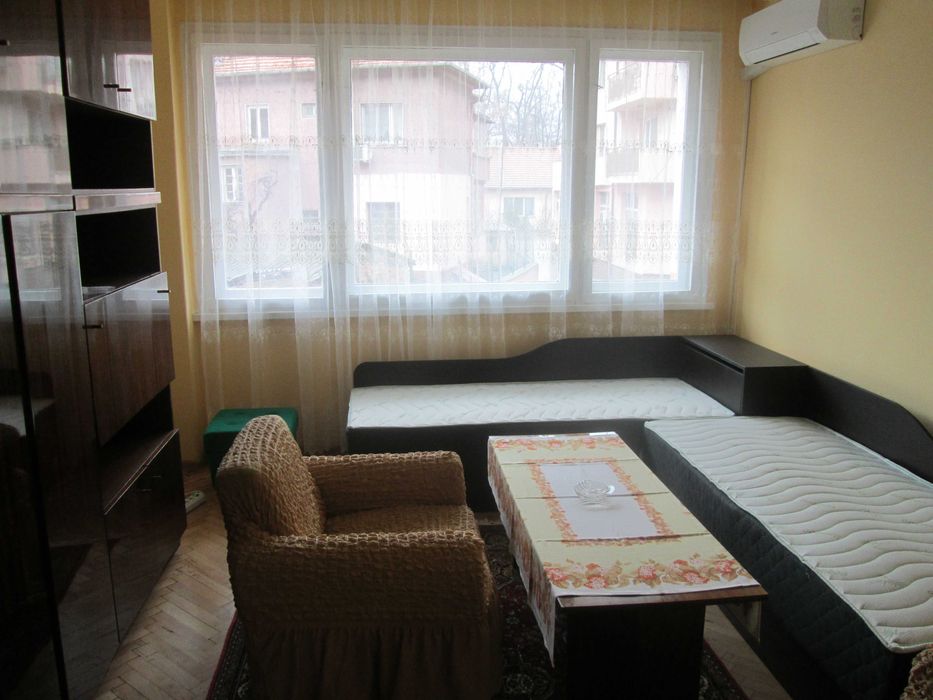 Продава се Двустаен апартамент в Видин, Център - 82 кв.м за 1061 €/кв.м - Снимка #3