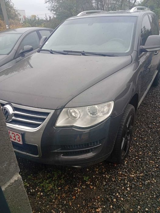 Vand Wolsvagen Tuareg.