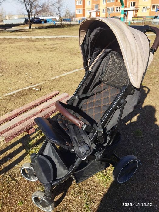 Продам летнюю коляску