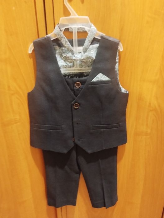 Костюм на мальчика NEXT