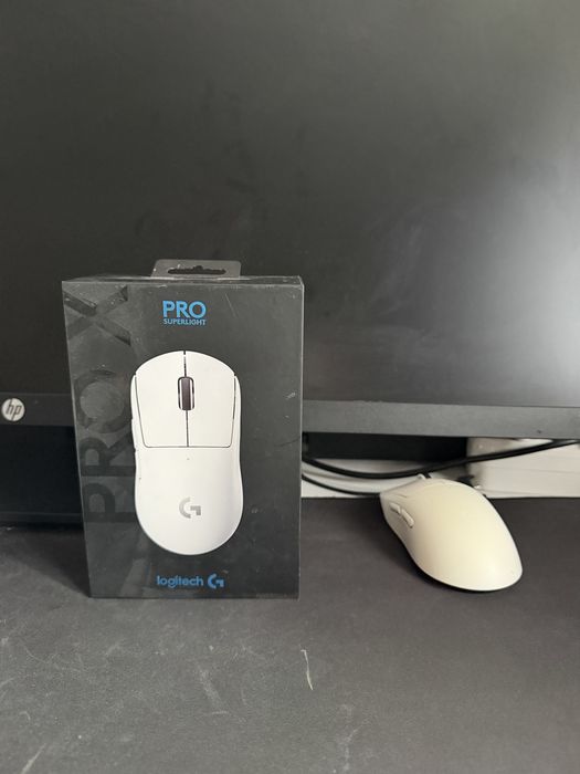 мышь Logitech G PRO X SUPERLIGHT