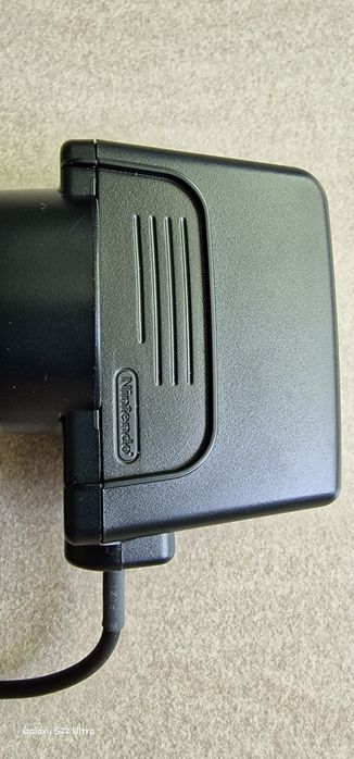 Зарядное устройство