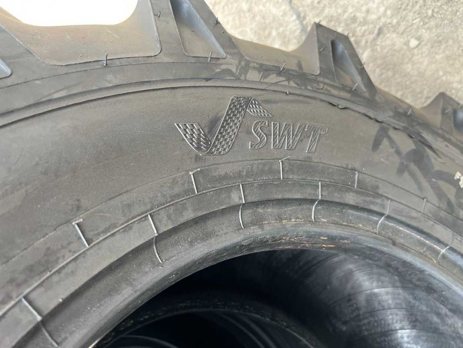 16.0/70-20 cu 14 pliuri anvelope noi pentru combina JOHN DEERE