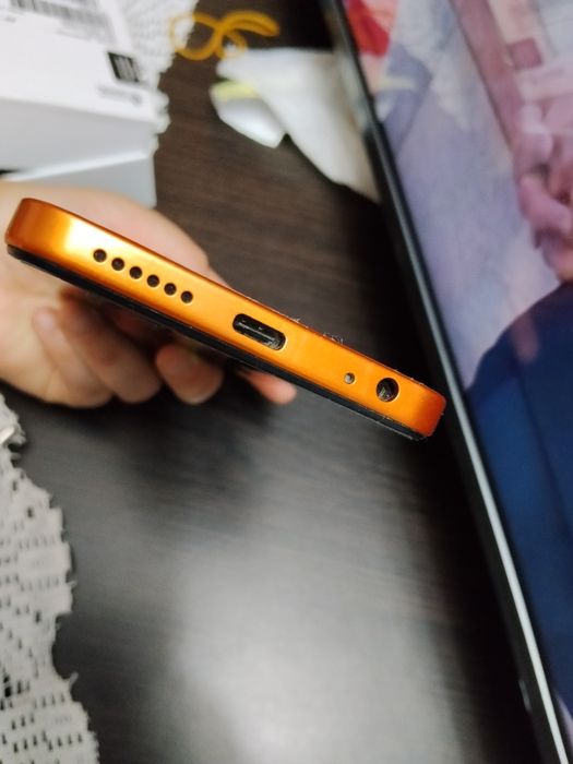 Vând sau schimb telefon Blackview wave 7C