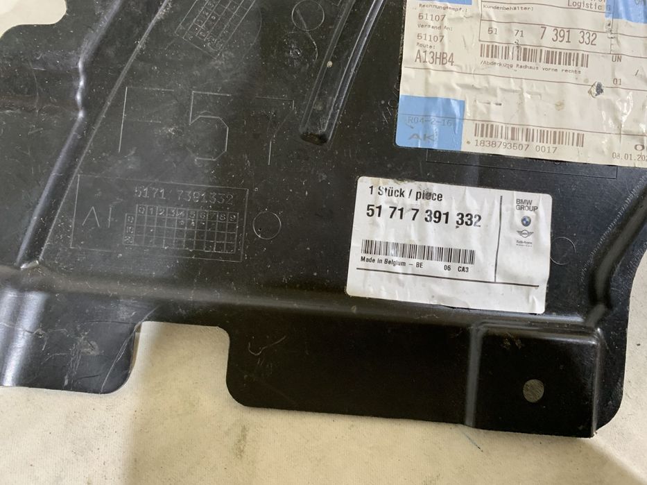 Inchidere bara fata dreapta, Mini Cooper F56, F57, 2014, 2015, 2016, 2017, 2018, 2019, 2020, 2021, 2022, cod origine OE 51717391332.