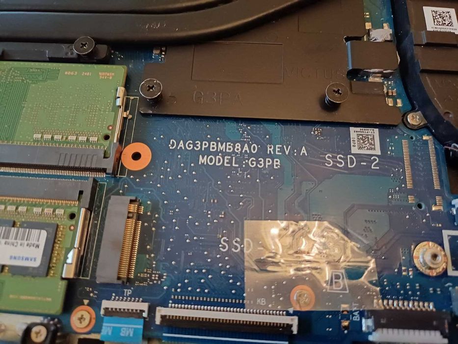 Laptop HP Victus 15.6 pentru piese (vândut)