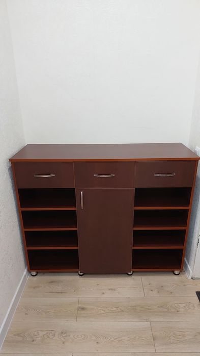 Тумба в прихожку