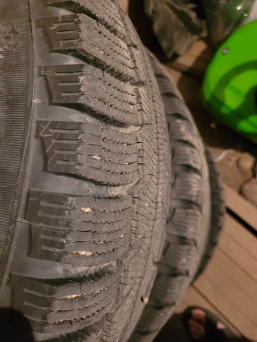 Продам резину с дисками 215/65 R16