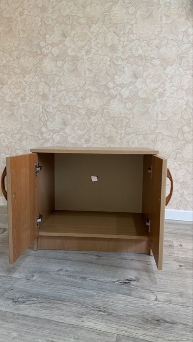 тумба деревянная