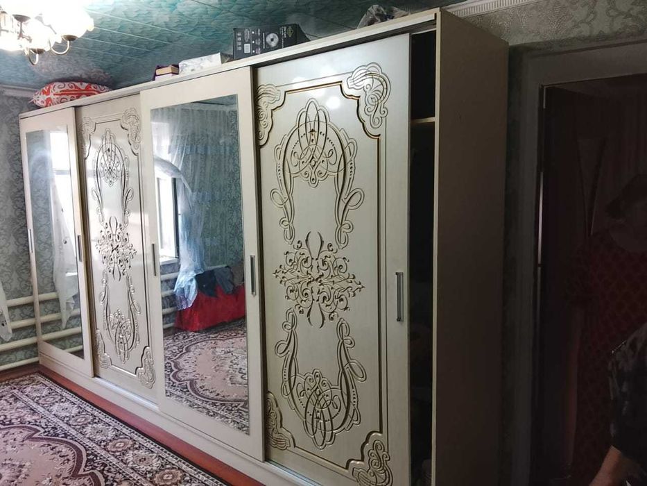ШКаф спальный сатылады