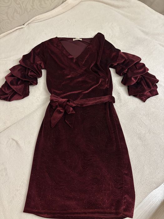 Rochie elegantă din catifea