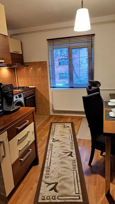 Particular Vand Ap 2 camere 61mp Metrou Pacii - Militari