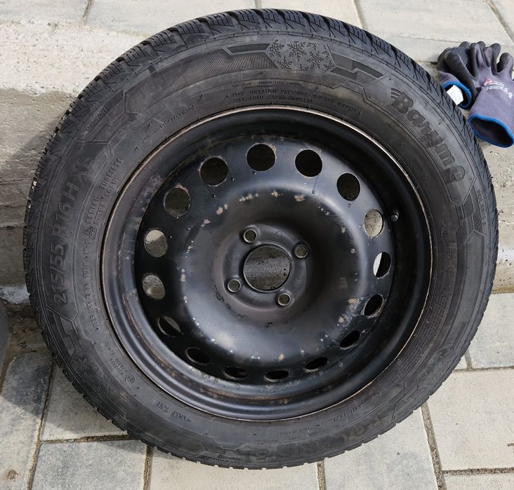 Vand roti cauciucuri iarna 215 55 R16