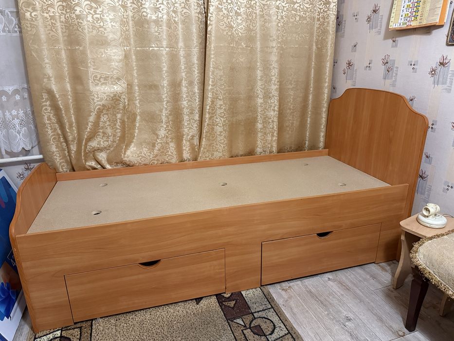 Отдадим односпальную кровать