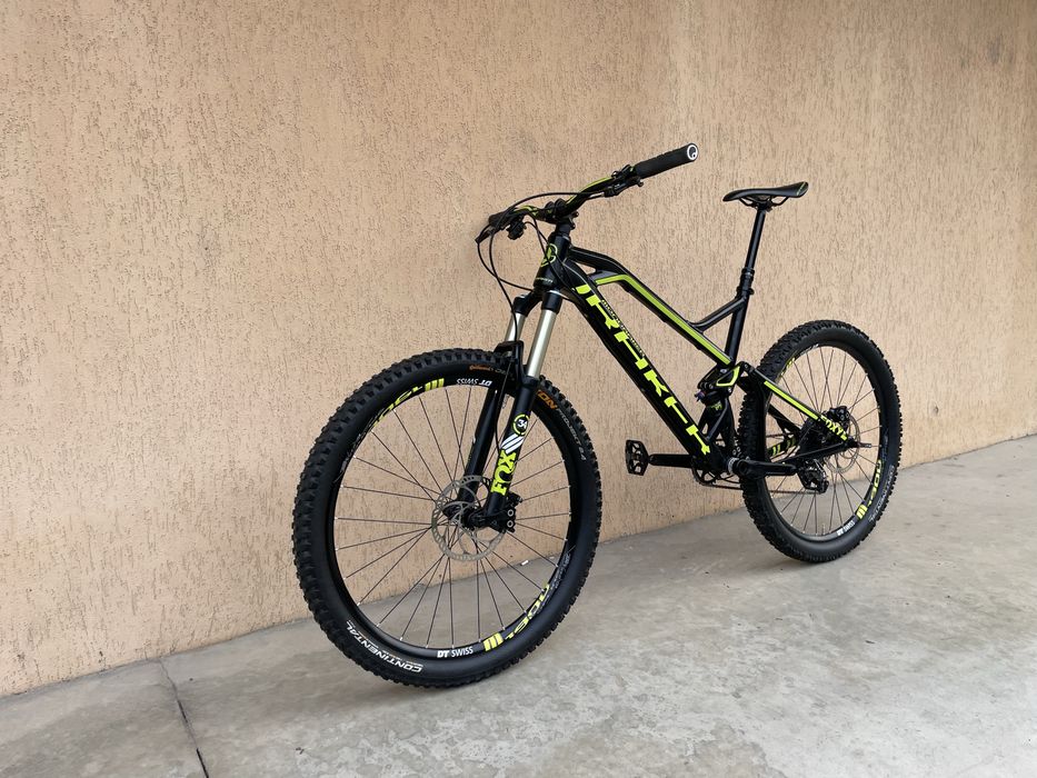 Bicicleta full suspension mondraker
