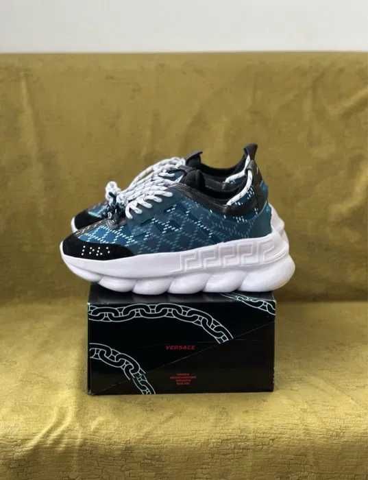 Versace Chain Reaction