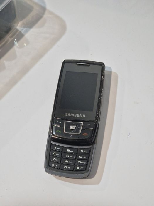 Telefon Samsung D880 perfect funcțional