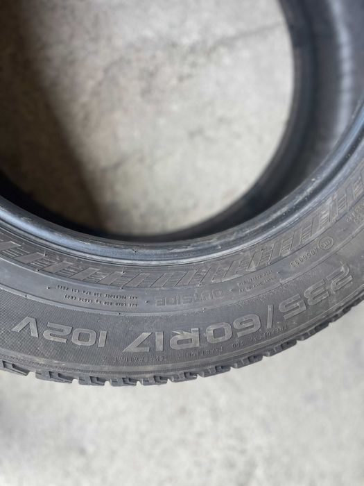 235 60 17 Nokian Line SUV 102V (4BUC)