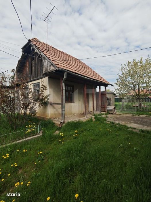 Casa batraneasca renovabila, 660 mp teren, in Mihai Viteazu !!!