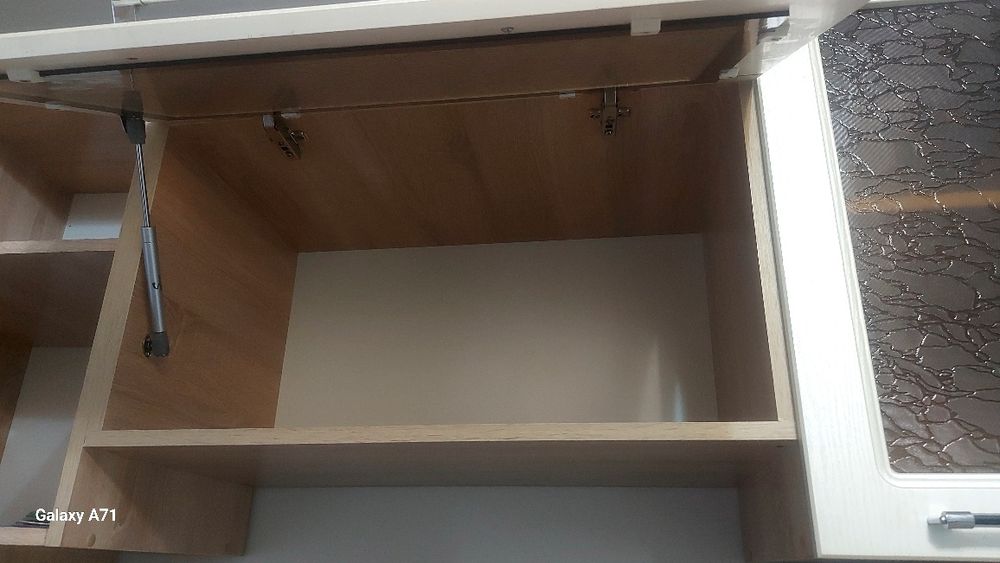 Шкаф под телевизор