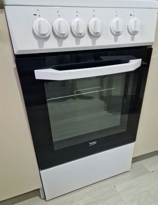 Продам плиту Beko