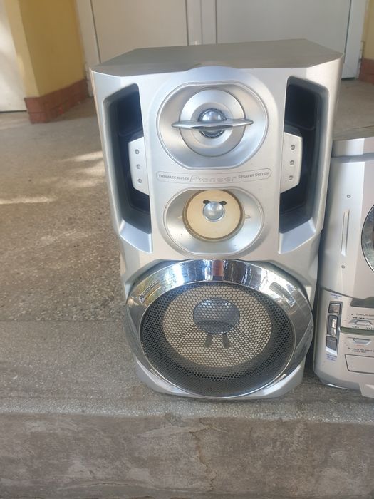 Промоция  музикален център Pioneer IS21T