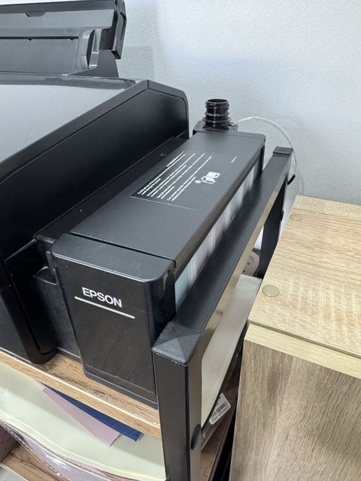 Принтер Epson цветной l805