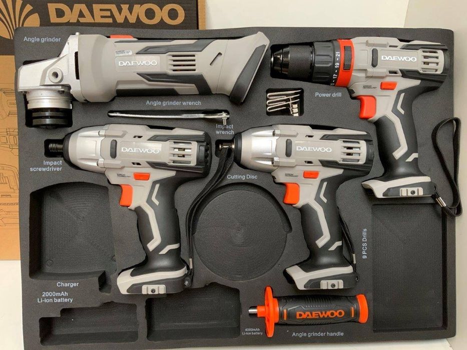 Set 4 unelte Daewoo