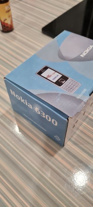 "Nokia 6300" ,новый