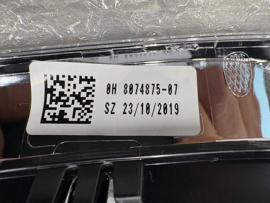 Нови Оригинални Бъбреци / Грил Хром За БМВ М8 Ф91 Ф92 Ф93 8074875 BMW M8 F91 F92 F93