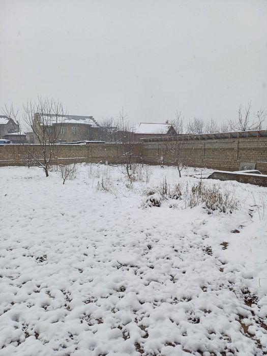 Yer sotiladi elitniy mahallada